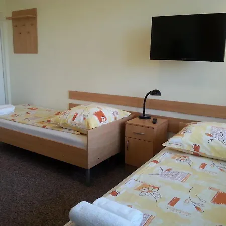 Szálloda Piast Studenckie 2*