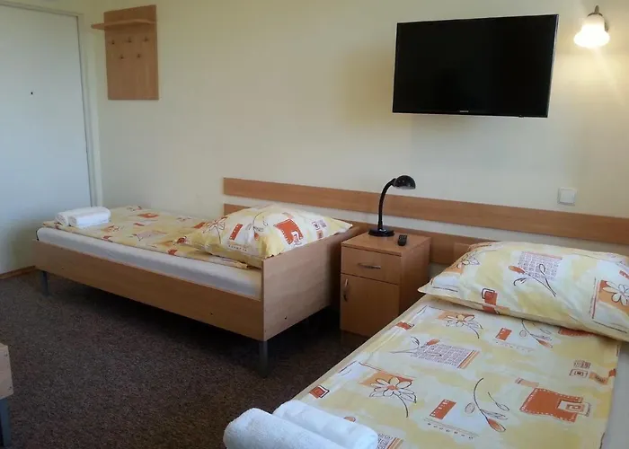 Szálloda Piast Studenckie 2*